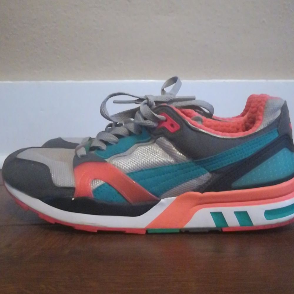Puma Trinomic xT Orange and Teal Men's 9 Women's 8